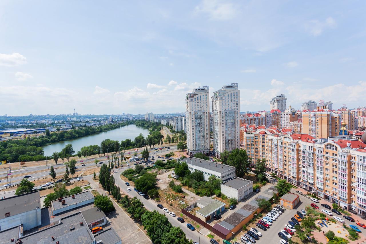 Stylish Views Apartments In The Parasol. Parus .Obolonskaya Embankment Киев Экстерьер фото